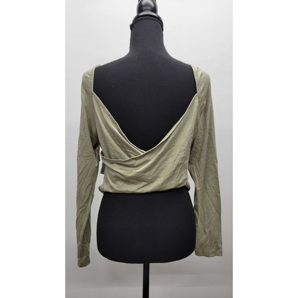 4th and Reckless Women Green Long Sleeve - Picture 2 of 6